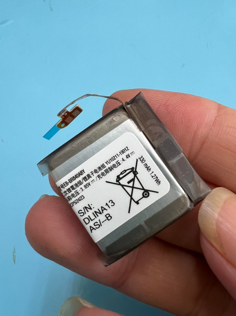 Pin Đồng Hồ Samsung Watch 3 45mm SM-840 EB-BR840ABY Dung Lượng 330mah Được Phukiendexinh Nhập Các Loại Pin Có Chất Lượng Loại Một Và Có Chế Độ Bảo Hành Tốt 1 đổi 1 Nếu Pin Lỗi